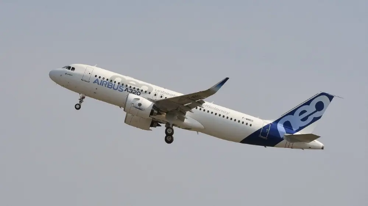 A320 trở thành dòng máy bay bán chạy nhất thế giới